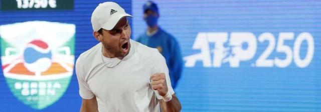 天天盈球即时比分直播-张奔斗：卡拉采夫依然如此残暴，卡拉继续OK！